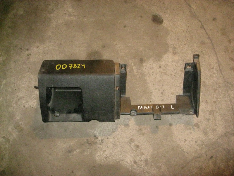Ящик передней консоли Passat B3